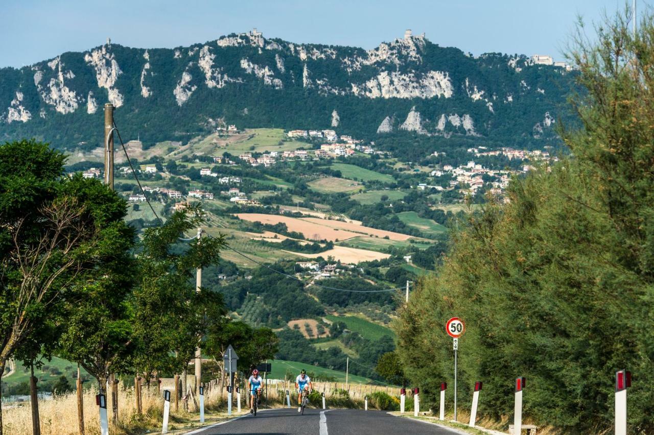 La Grotta Hotel San Marino Exterior photo